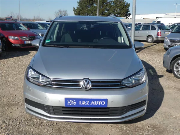 Volkswagen Touran 1,6 TDI SCR Highline - foto 2