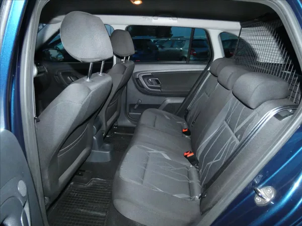 Škoda Fabia 1,2 TSI DSG - foto 11