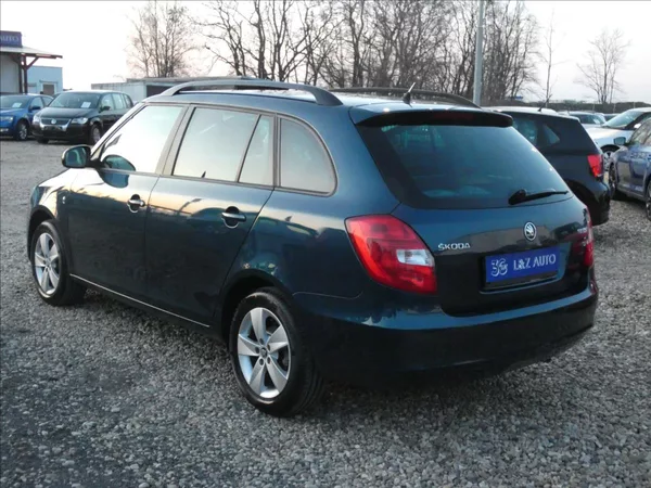 Škoda Fabia 1,2 TSI DSG - foto 4