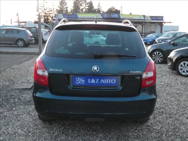Škoda Fabia 1,2 TSI DSG - foto 5