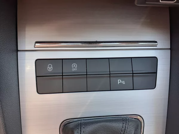 Škoda Octavia KOMBI 1.5 TSi DSG - foto 18