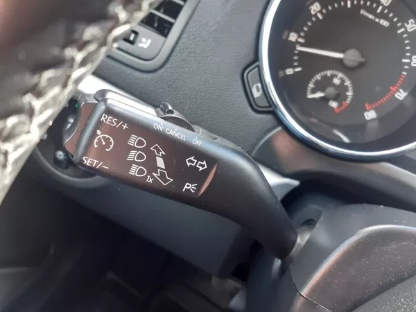 Škoda Yeti 1.2 TSI AMBIENTE - foto 11