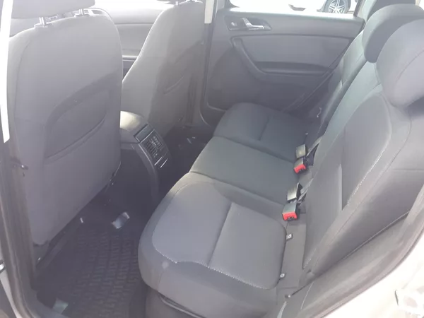 Škoda Yeti 1.2 TSI AMBIENTE - foto 17