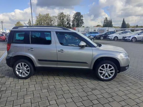 Škoda Yeti 1.2 TSI AMBIENTE - foto 3