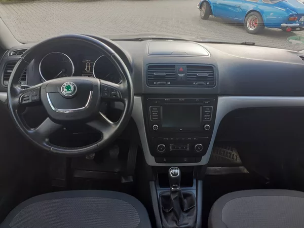 Škoda Yeti 1.2 TSI AMBIENTE - foto 7