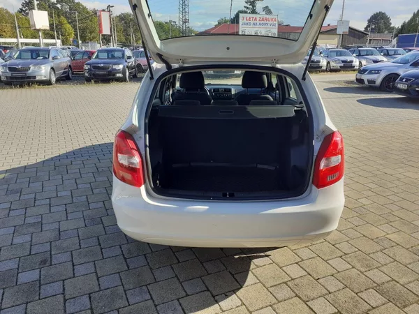 Škoda Fabia KOMBI 1.6 TDI - foto 14