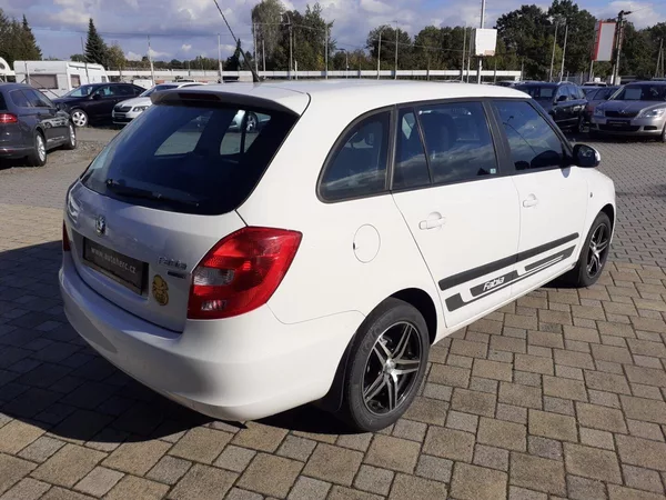 Škoda Fabia KOMBI 1.6 TDI - foto 4