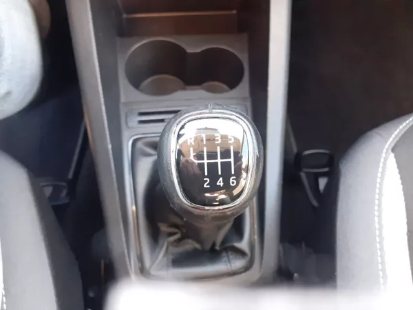 Škoda Fabia 1.2 TSI 81 Kw AMBIENTE - foto 14