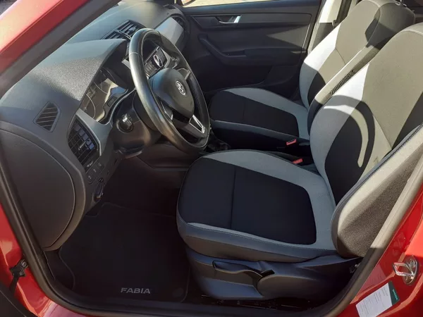 Škoda Fabia 1.2 TSI 81 Kw AMBIENTE - foto 15