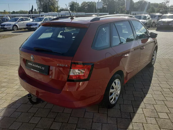 Škoda Fabia 1.2 TSI 81 Kw AMBIENTE - foto 4