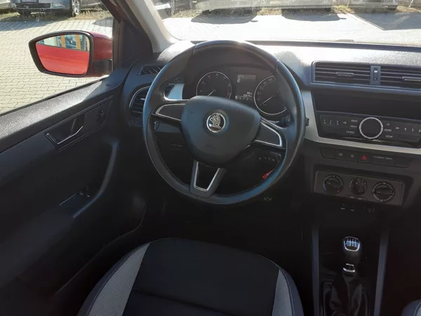 Škoda Fabia 1.2 TSI 81 Kw AMBIENTE - foto 8