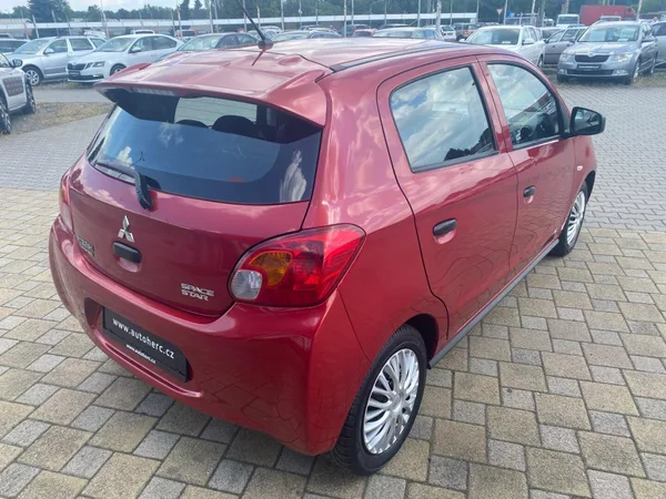 Mitsubishi Space Star 1.0 52kW - foto 4