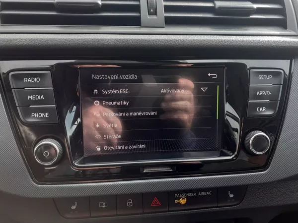 Škoda Fabia 1.0 MPI 55 Kw - foto 12