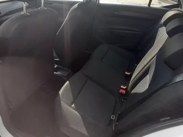 Škoda Fabia 1.0 MPI 55 Kw - foto 16