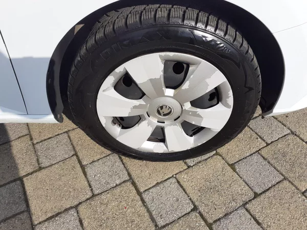 Škoda Fabia 1.0 MPI 55 Kw - foto 18