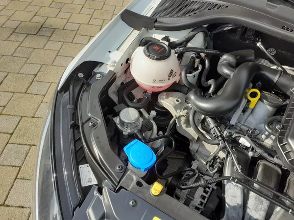 Škoda Fabia 1.0 MPI 55 Kw - foto 21