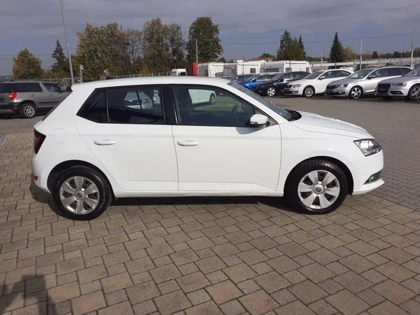 Škoda Fabia 1.0 MPI 55 Kw - foto 3