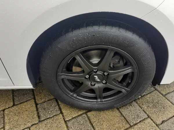Seat Leon KOMBI 1.4 TSI AUTOMAT - foto 24