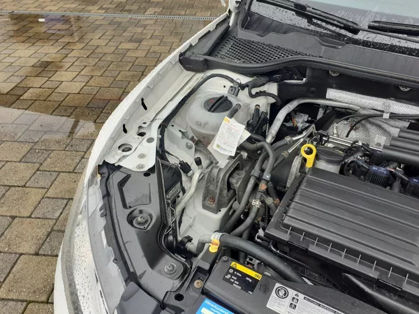 Seat Leon KOMBI 1.4 TSI AUTOMAT - foto 26