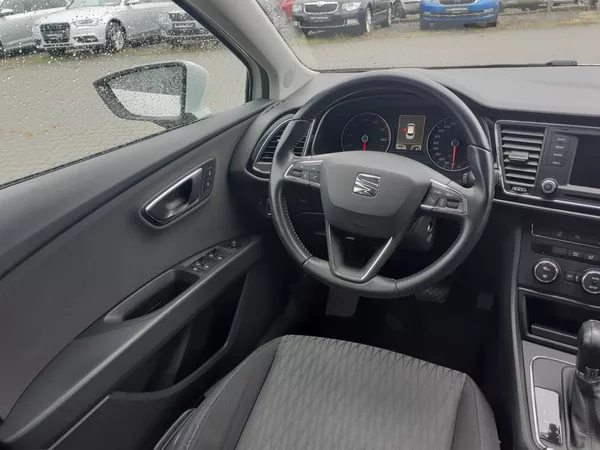 Seat Leon KOMBI 1.4 TSI AUTOMAT - foto 8