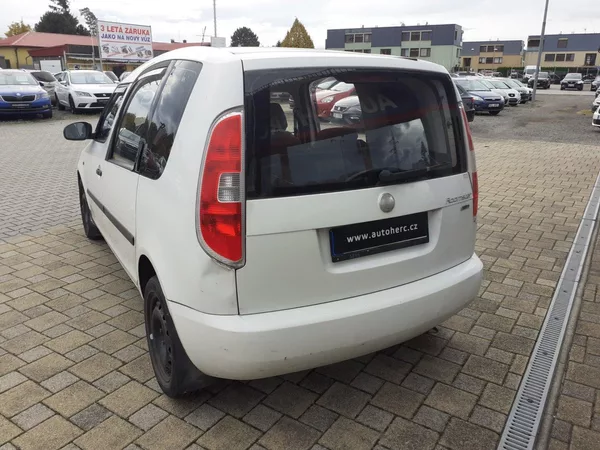 Škoda Roomster 1.2 HTP - foto 5