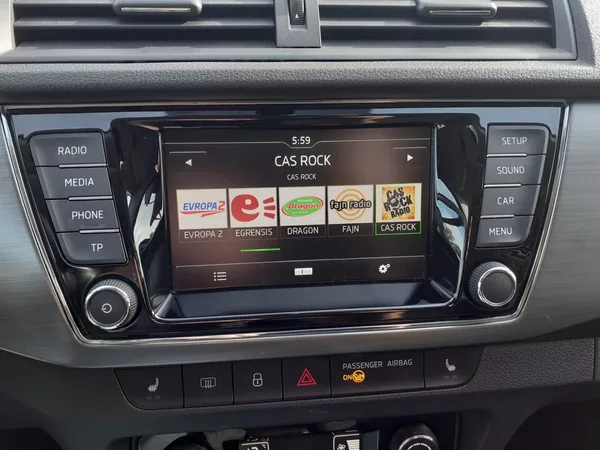 Škoda Fabia III Kombi 1.2 TSi 81kW - foto 11
