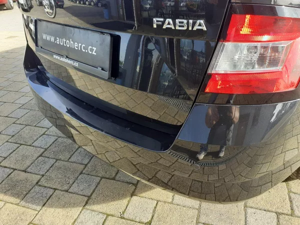 Škoda Fabia III Kombi 1.2 TSi 81kW - foto 26