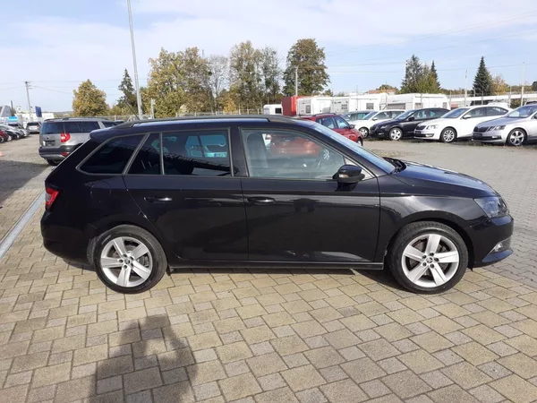 Škoda Fabia III Kombi 1.2 TSi 81kW - foto 3