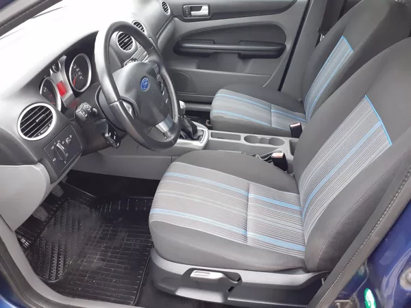 Ford Focus 1.6 16V TREND - foto 14