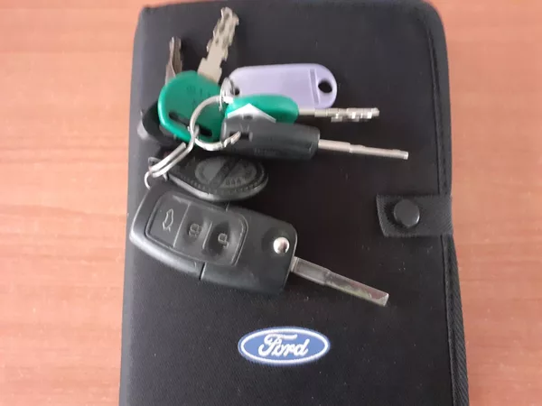 Ford Focus 1.6 16V TREND - foto 24