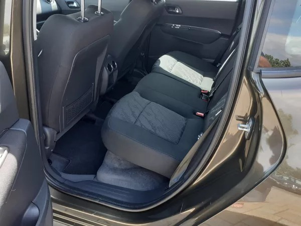 Peugeot 3008 1.6 i 88 kW - foto 16