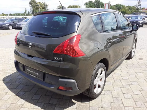 Peugeot 3008 1.6 i 88 kW - foto 4
