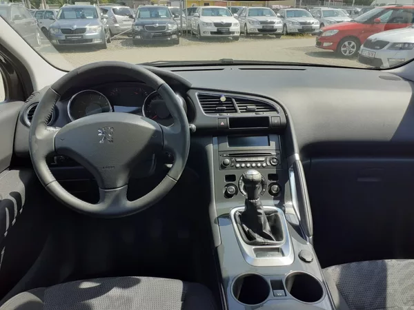 Peugeot 3008 1.6 i 88 kW - foto 7