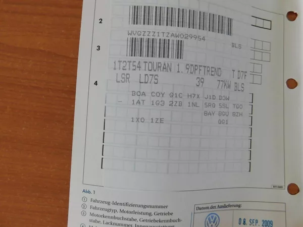 Volkswagen Touran 1.9 TDi DSG - foto 27