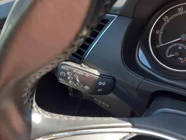 Škoda Fabia Kombi 1.0 TSi ČR - foto 11