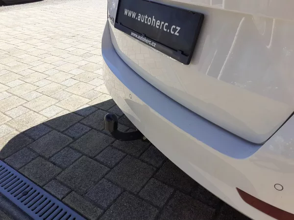 Škoda Fabia Kombi 1.0 TSi ČR - foto 23