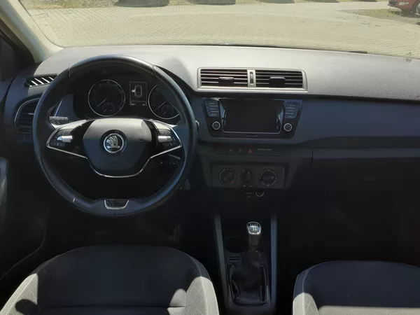 Škoda Fabia Kombi 1.0 TSi ČR - foto 7