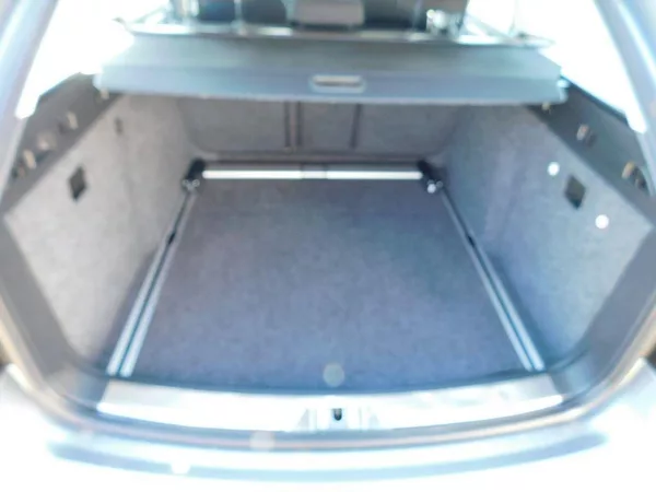 Škoda Superb II Kombi 2.0 TDi - foto 14