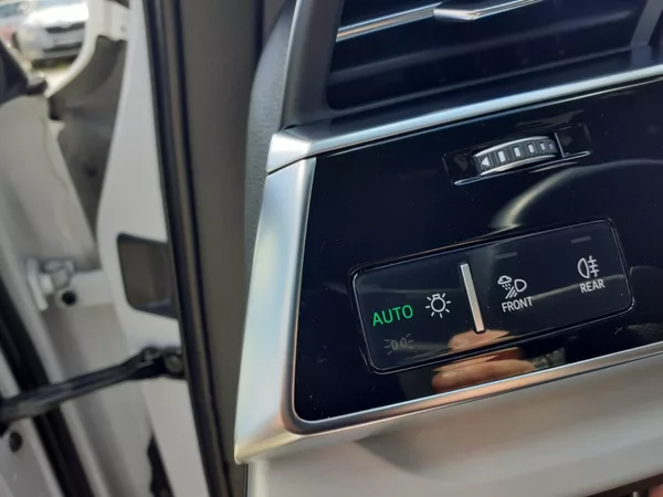 Audi Q7 50 TDi 4x4 s line Mild Hybrid - foto 20