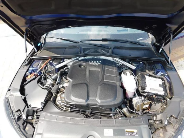 Audi A4 Avant 40TDi/Q/SLine Matrix TOP - foto 29