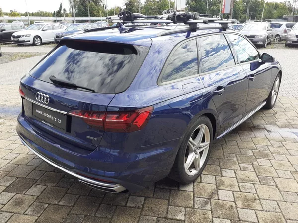 Audi A4 Avant 40TDi/Q/SLine Matrix TOP - foto 3