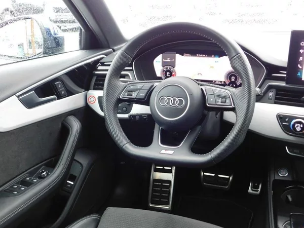 Audi A4 Avant 40TDi/Q/SLine Matrix TOP - foto 8