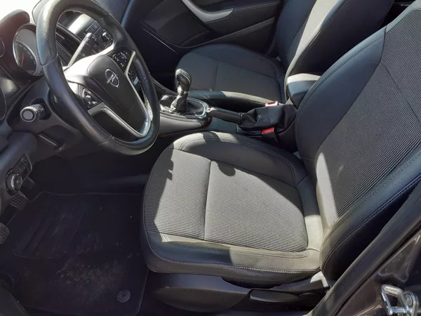 Opel Astra 1.7 CDTi KOMBI SPORT - foto 15