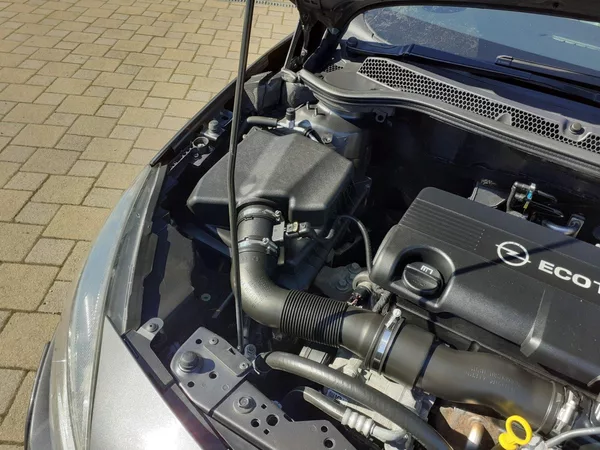 Opel Astra 1.7 CDTi KOMBI SPORT - foto 22