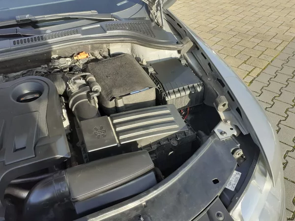 Škoda Superb 2.0 TDi Elegance - foto 30