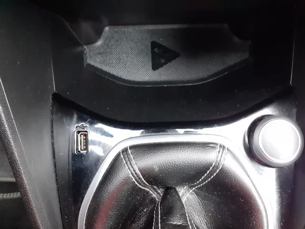 Ford Fiesta 1.1 I 63 KW - foto 13