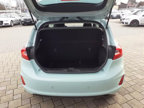 Ford Fiesta 1.1 I 63 KW - foto 19