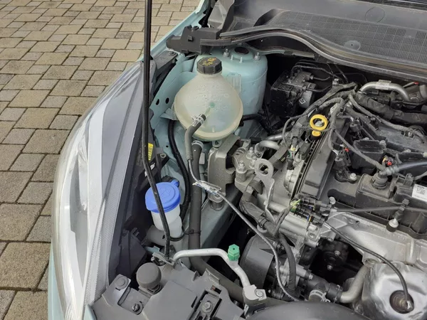 Ford Fiesta 1.1 I 63 KW - foto 23