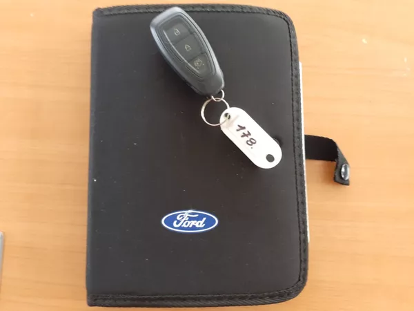 Ford Fiesta 1.1 I 63 KW - foto 28