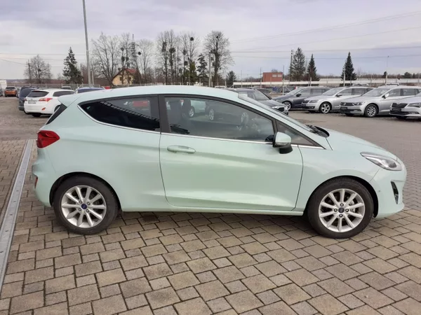 Ford Fiesta 1.1 I 63 KW - foto 3